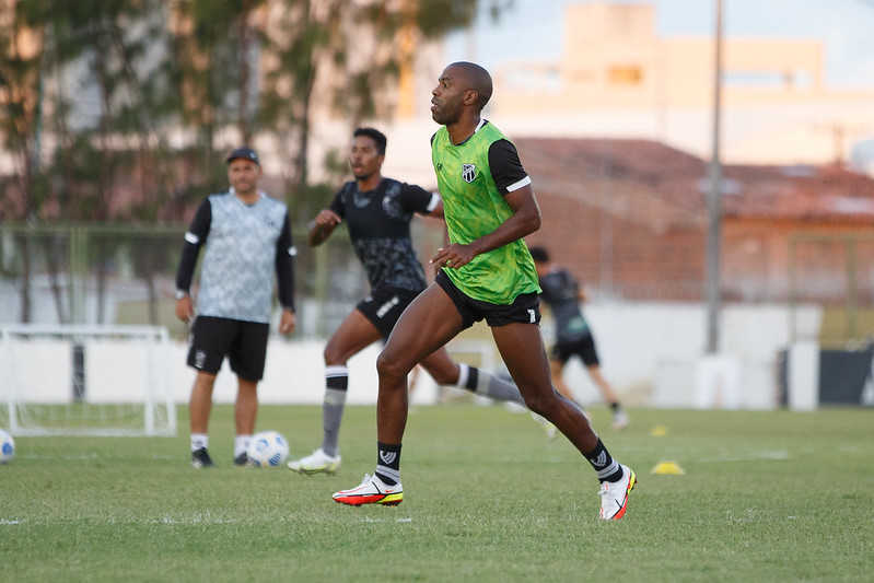 Mirando o confronto com o Corinthians, Ceará se reapresenta e realiza o primeiro de três dias de preparação