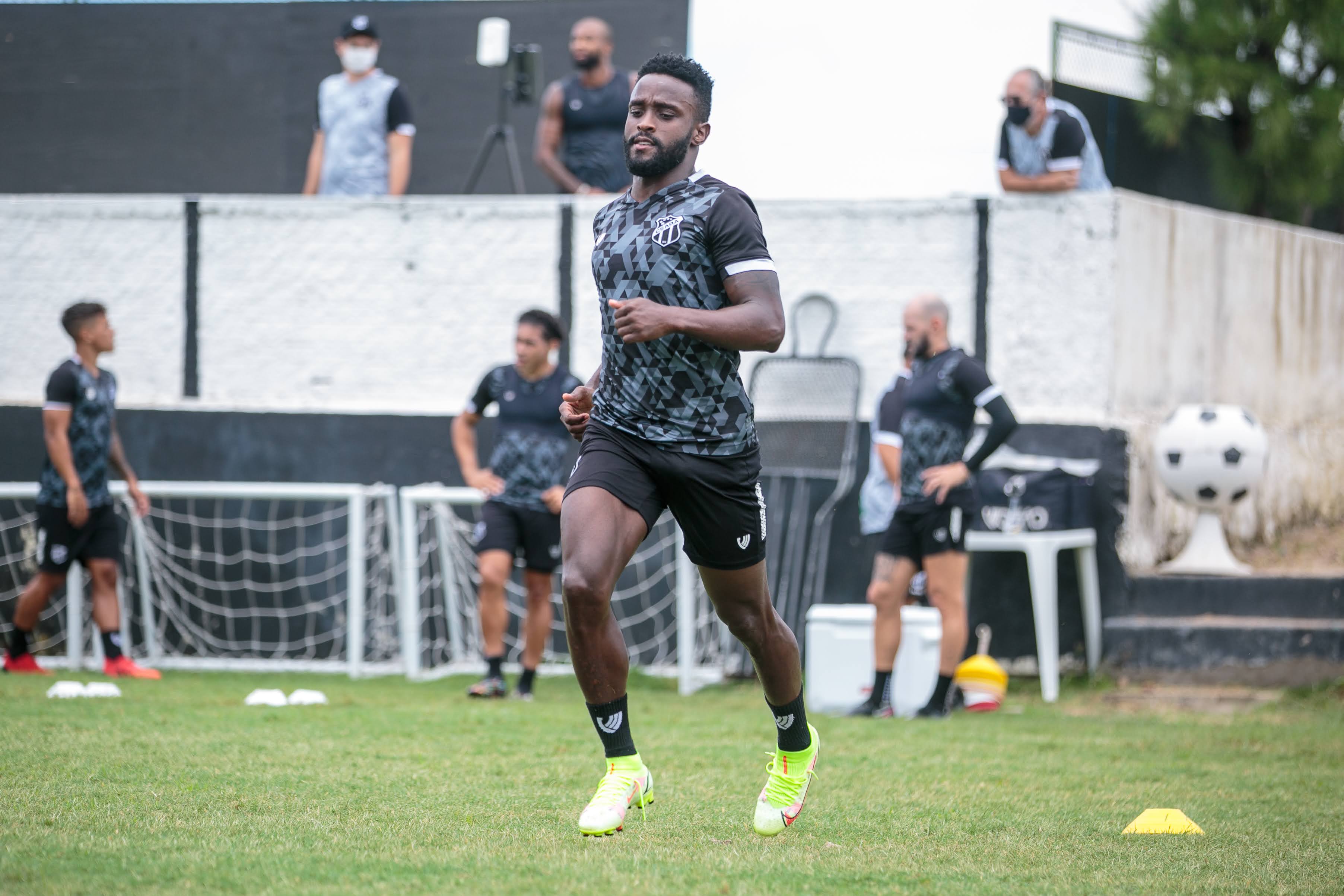 Ceará se reapresentou na manhã desta segunda-feira, 24, visando a estreia na Copa do Nordeste