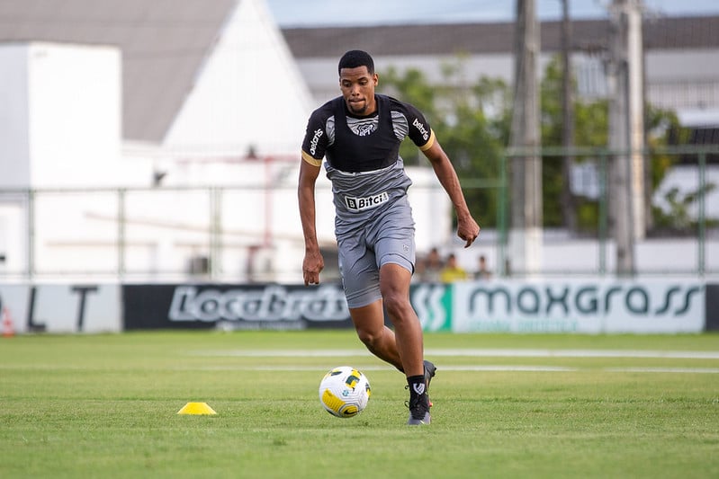 No dia seguinte à vitória no Clássico-Rei, Ceará se reapresenta e inicia preparação para encarar o Coritiba