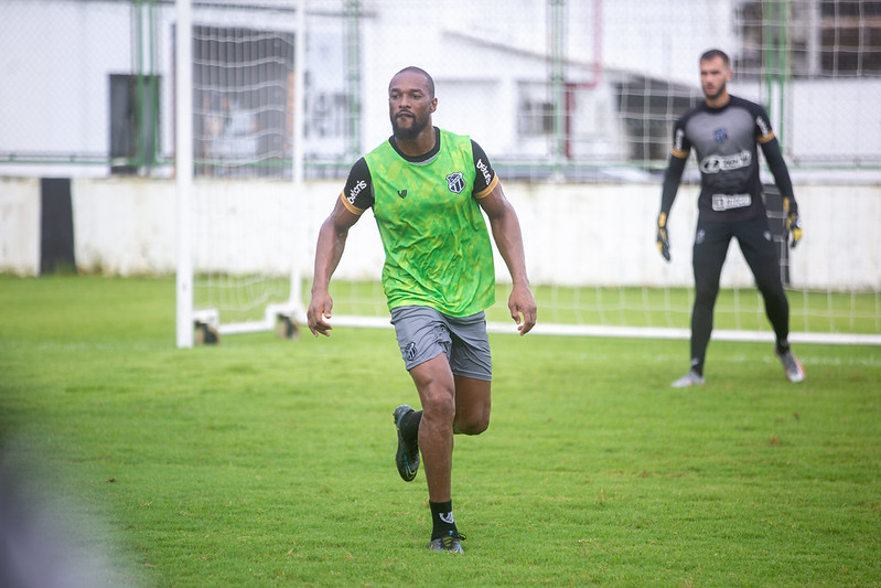 Elenco se reapresentará nesta segunda-feira e terá dois dias de trabalho antes do Clássico-Rei