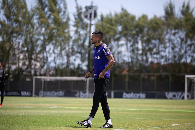 Com treinamento em Porangabuçu, Ceará finaliza o segundo dia de preparação para enfrentar o Atlético/GO