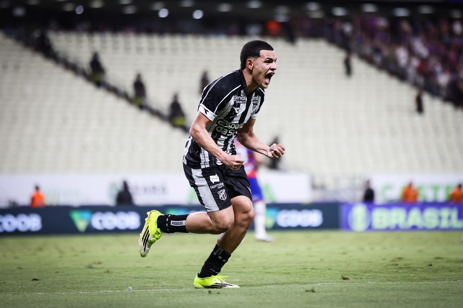 1.255 dias de invencibilidade: Ceará alcança marca de 16 jogos sem perder para o rival