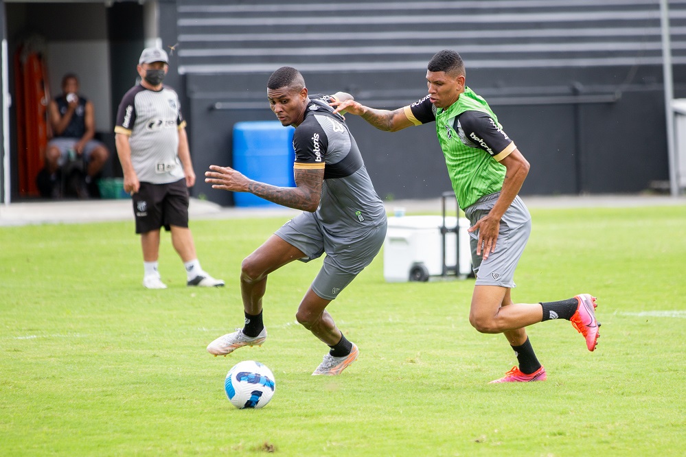 Manhã deste domingo marcou a reapresentação do Ceará visando o jogo contra o Goiás