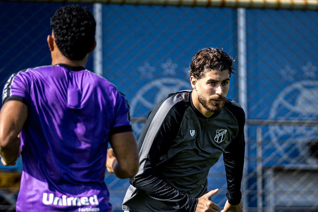 Já em Porto Alegre, Ceará finaliza os preparativos para enfrentar o Internacional