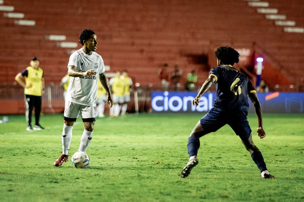 Copa do Nordeste: Ceará busca o gol até o fim, mas é superado pelo Retrô por 3 x 1