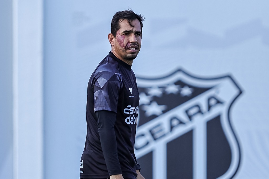 Ceará realiza trabalho tático no antepenúltimo dia de treinamentos para o confronto com o Athletic