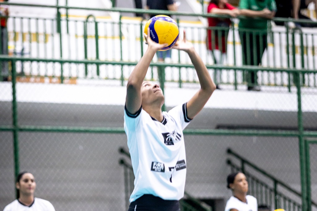 Vôlei: Ceará viaja para encarar o Londrina pela Superliga B no Paraná