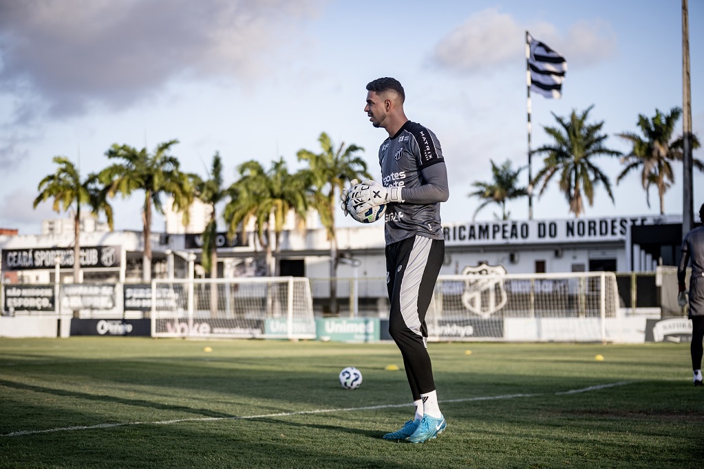 Elenco alvinegro volta aos trabalhos na tarde deste sábado e treinará em duas oportunidades antes de enfrentar o Mirassol