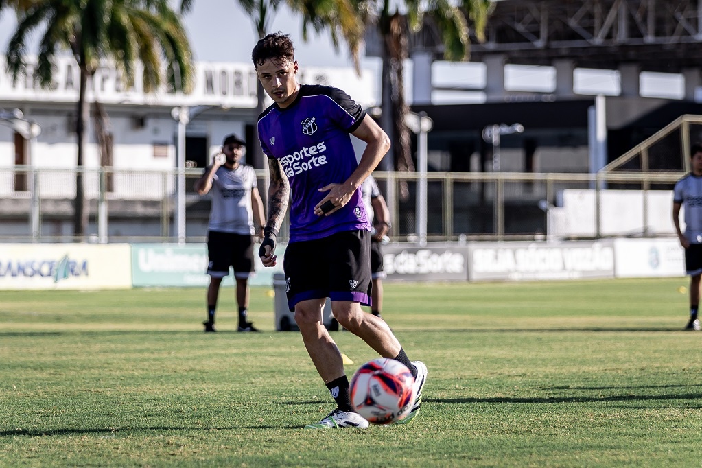 Ceará realiza o seu segundo treinamento da semana de preparação para o Clássico-Rei