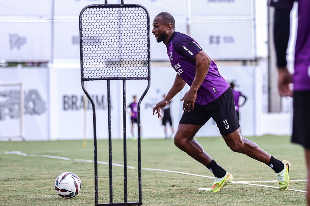 Ceará inicia treinamentos da semana e já se prepara para enfrentar o Botafogo/SP