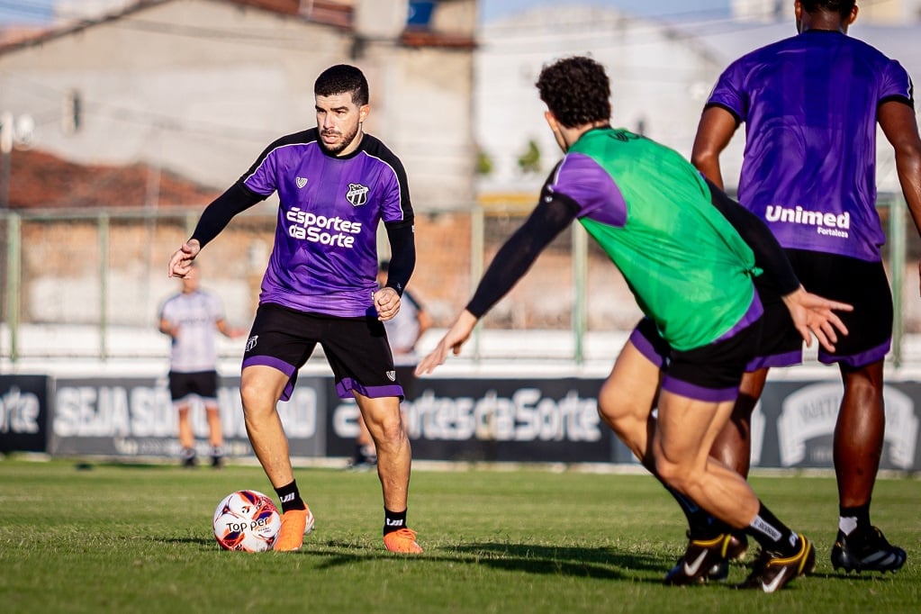 Elenco alvinegro realiza sua terceira atividade da semana e segue em preparação para sua estreia oficial na temporada