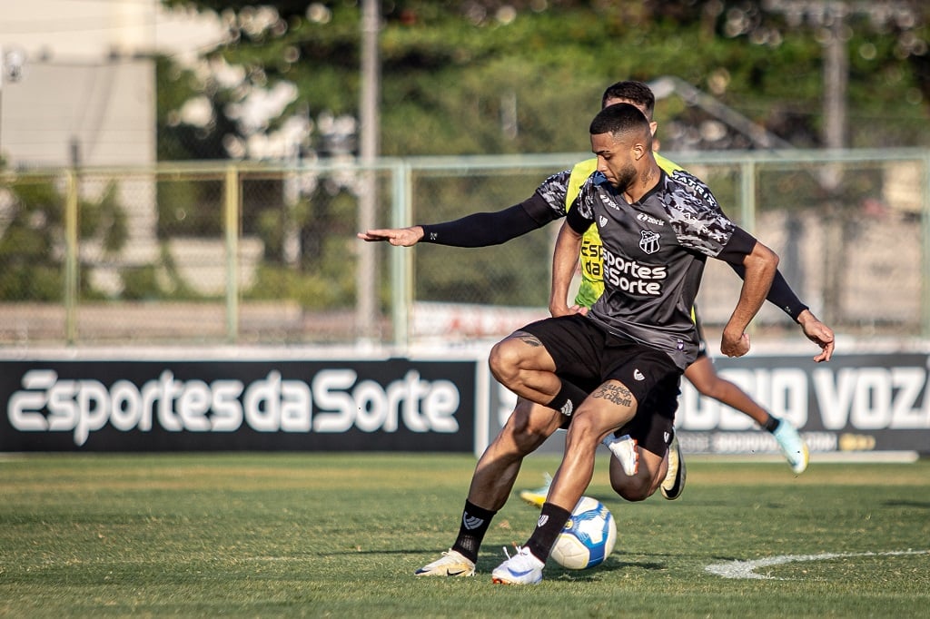 Ceará segue trabalhando em preparação para confronto com o Botafogo/SP