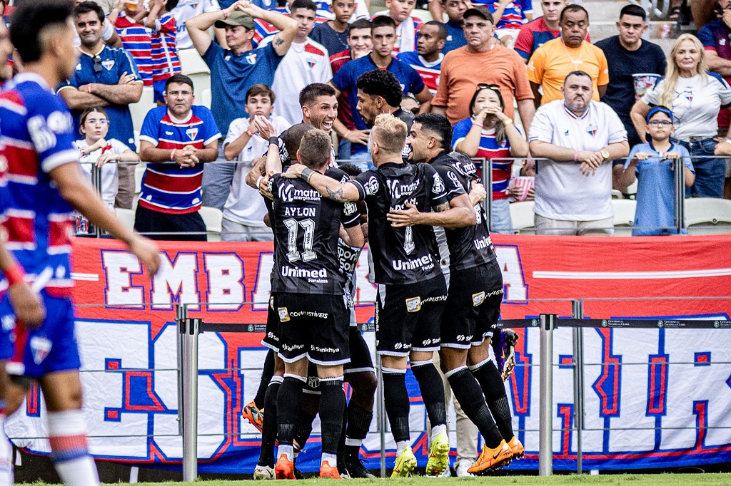 Campeonato Cearense: Mugni e Pedro Henrique marcam e Ceará vence o primeiro Clássico-Rei do ano