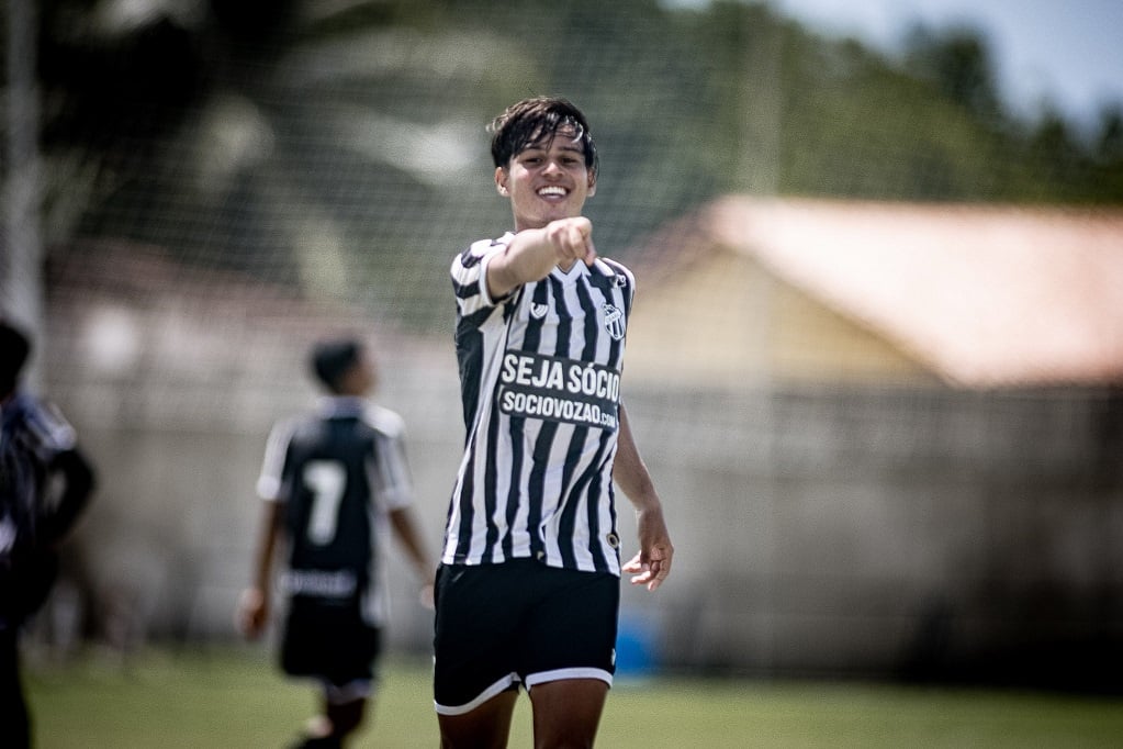 Sub-17: Gustavo Bolinha destaca a responsabilidade de atuar pelo Ceará: “A camisa é muito pesada”