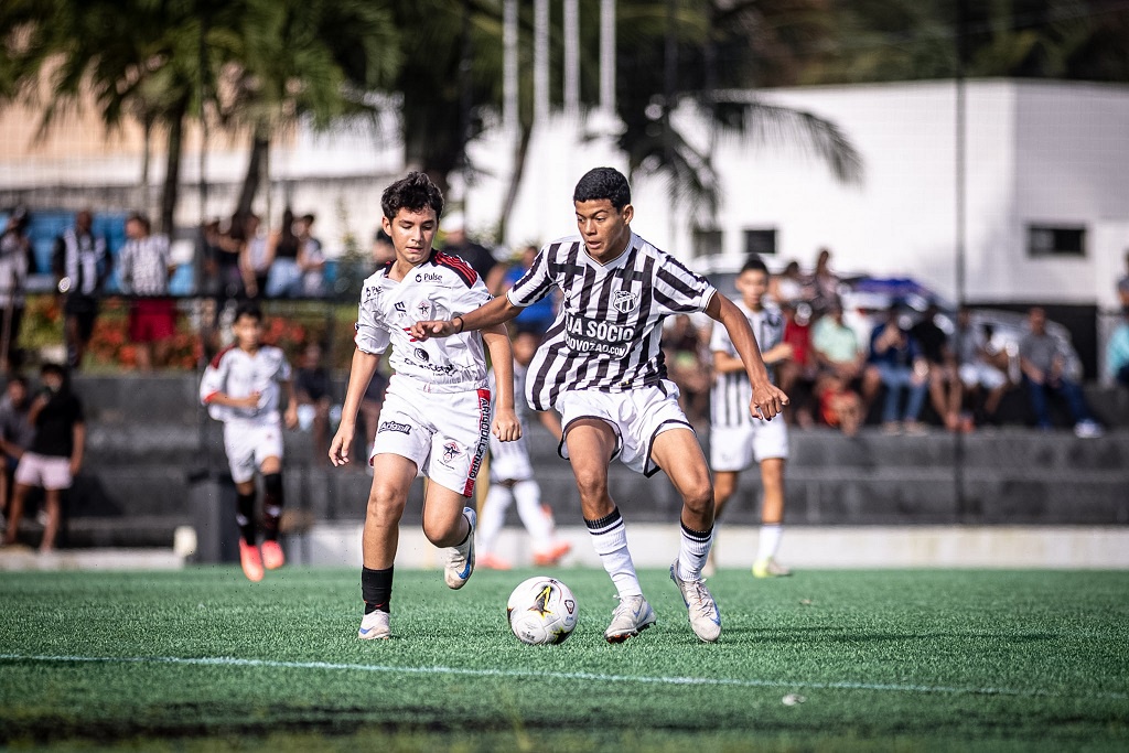 Sub-14: Em estreia pela Supercopa Seromo de Futebol, Ceará derrota Calouros do Ar por 2x0