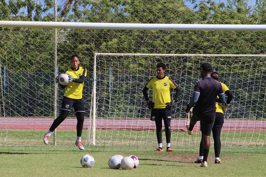 Fut. Feminino: Entenda um pouco mais sobre o trabalho da preparação das goleiras alvinegras