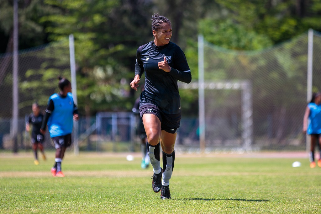 Fut. Feminino: Ainda que sem data para entrar em campo, Ceará se reapresenta para semana de atividades