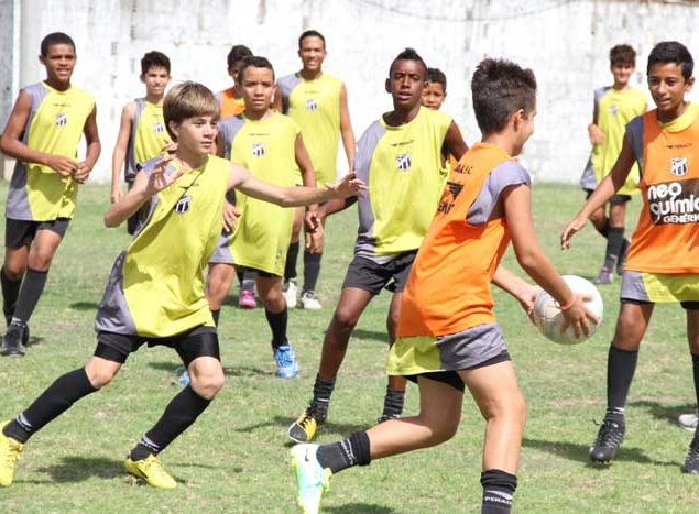Sub-13 do Vovô vence amistoso contra o Tigrão/CE
