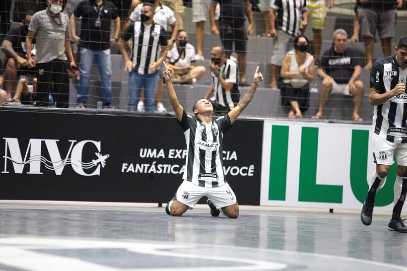 Futsal: Ceará e Jaraguá/SC ficam no empate no primeiro jogo da final da Copa do Brasil