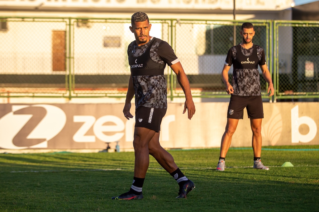 Em Porangabuçu, elenco alvinegro encerra preparação para encarar o Bahia