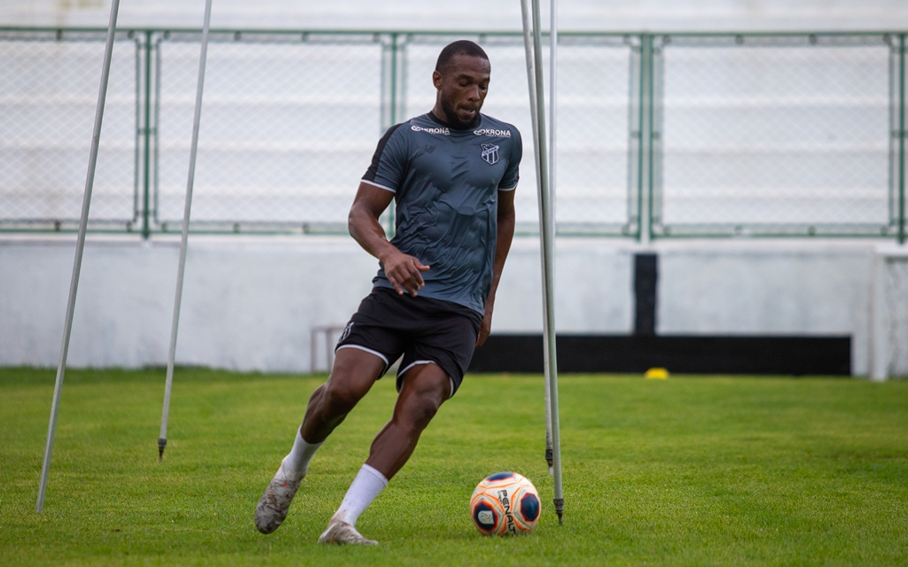 Já de olho na final do Estadual, Ceará se reapresentará nesta segunda-feira, 19/10