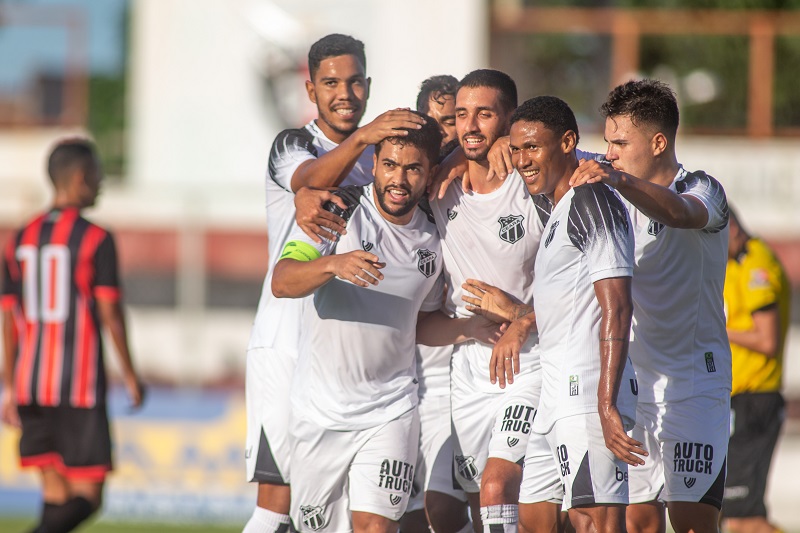 Ceará goleia o Caucaia e conquista a segunda vitória seguida no Campeonato Cearense