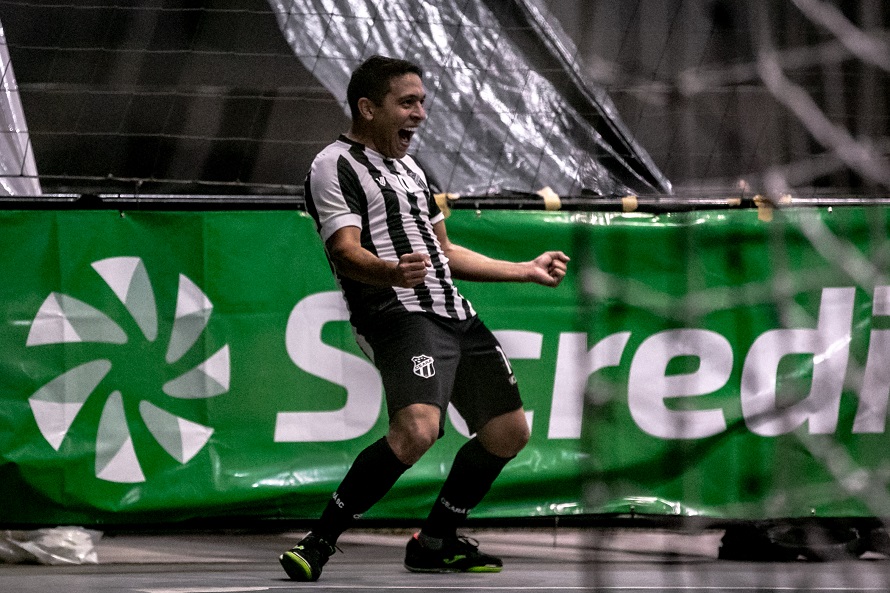 Futsal Adulto: João César brilha e Ceará é finalista da Copa do Brasil