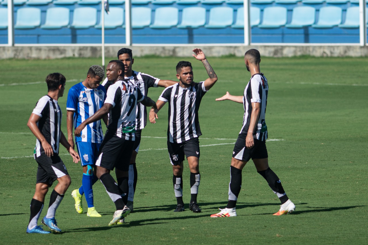 Aspirantes: Wesley volta a brilhar e Ceará vence o Avaí fora de casa pelo Brasileiro