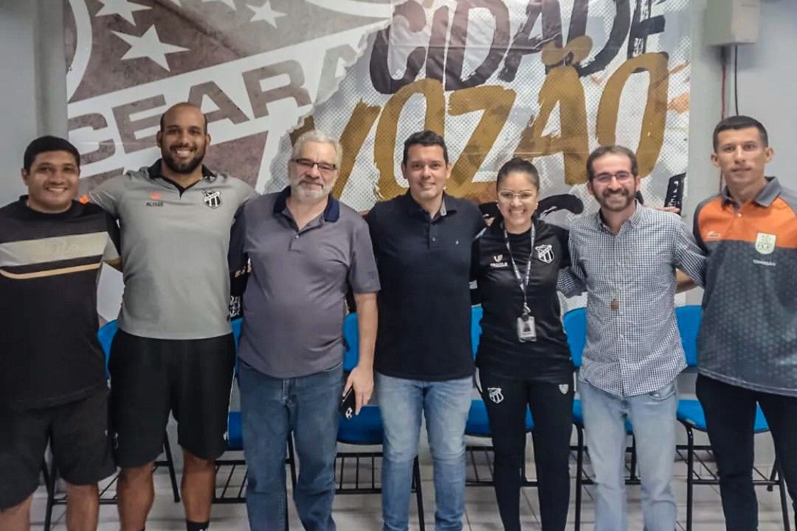 Sub-20: Atletas e comissão técnica participaram de palestra sobre arbitragem e regras do jogo
