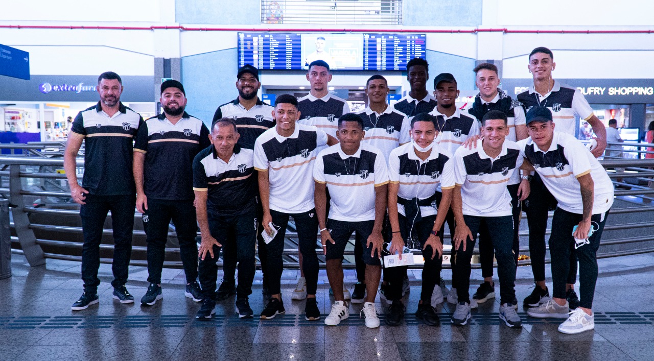 Sub-20: Delegação alvinegra embarcou com destino a São Paulo para a disputa da Copinha