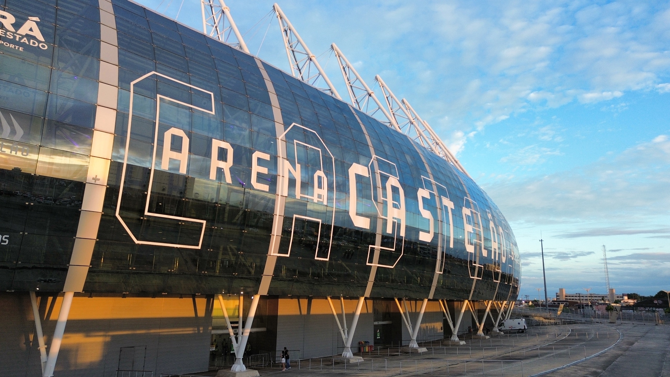 Arena Castelão terá redução de vagas de estacionamento em Ceará x Paysandu