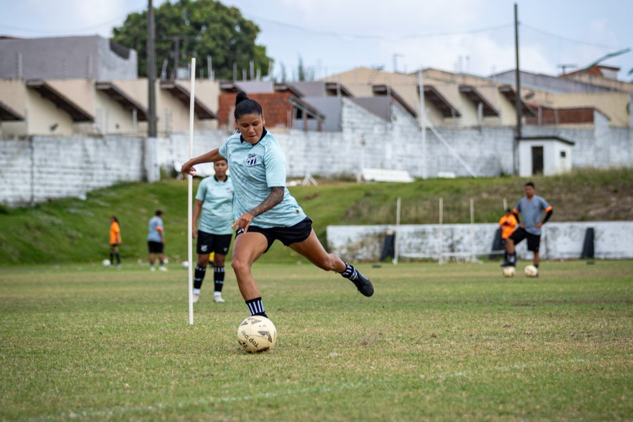 Fut. Feminino: Ceará realiza treino tático visando Clássico-Rainha pelo Cearense