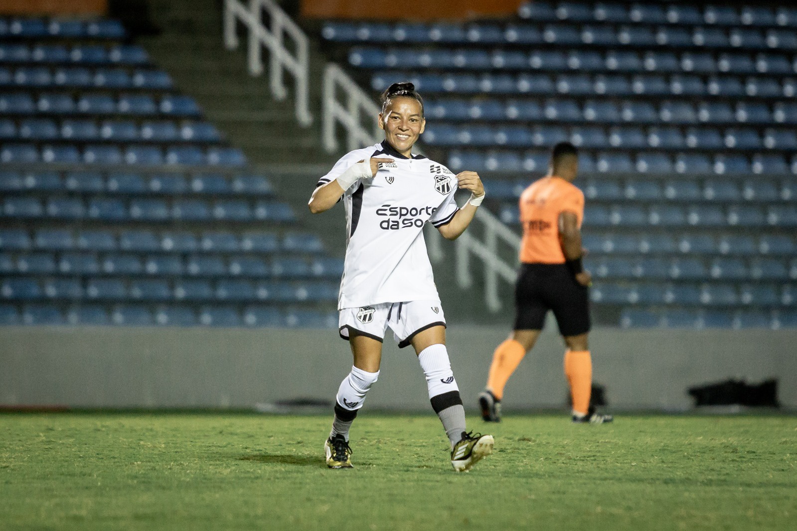 Artilheira do Cearense, Paulinha valoriza momento no Ceará e projeta Clássico-Rainha: "Buscar um bom resultado"