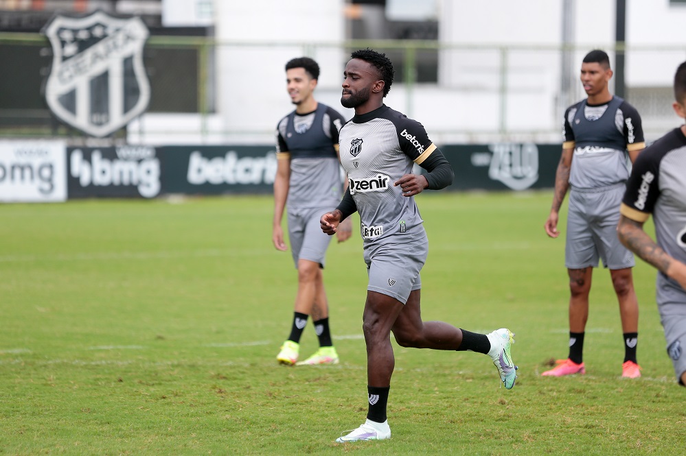 CONMEBOL Sudamericana: Ceará faz último treino e encerra preparação para jogo contra o The Strongest