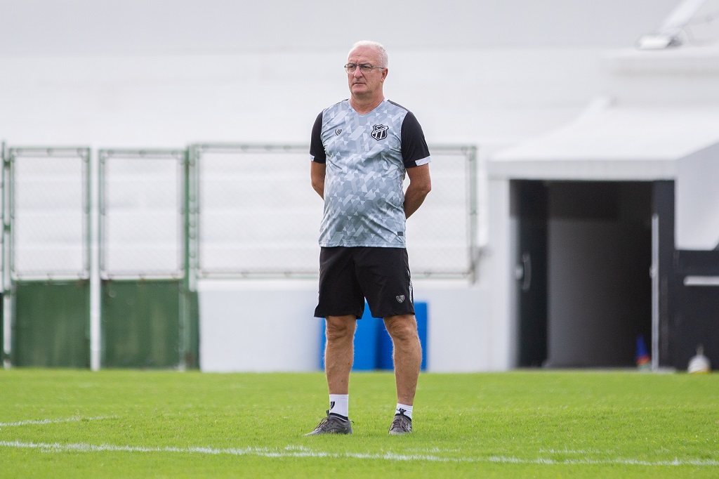 Em Porangabuçu, Dorival Júnior comanda sua terceira atividade à frente do Time do Povo