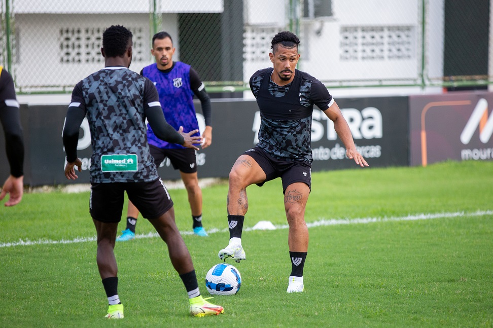 Ceará faz atividade de movimentação tática visando o jogo contra o Independiente/ARG