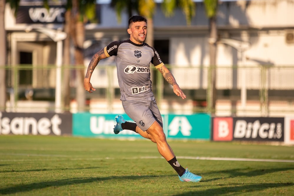 Com o apoio do torcedor, Ceará finaliza preparação para o Clássico-Rei decisivo da Copa do Brasil