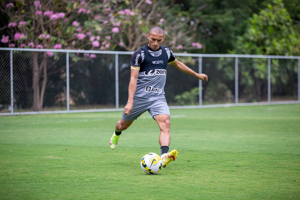 Em Belo Horizonte, elenco finaliza preparação para encarar o Atlético Mineiro