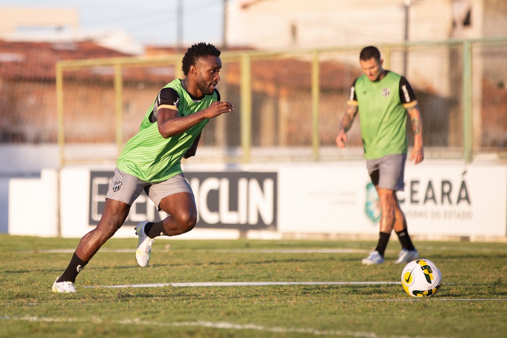 Ceará treina de olho no duelo contra o RB Bragantino