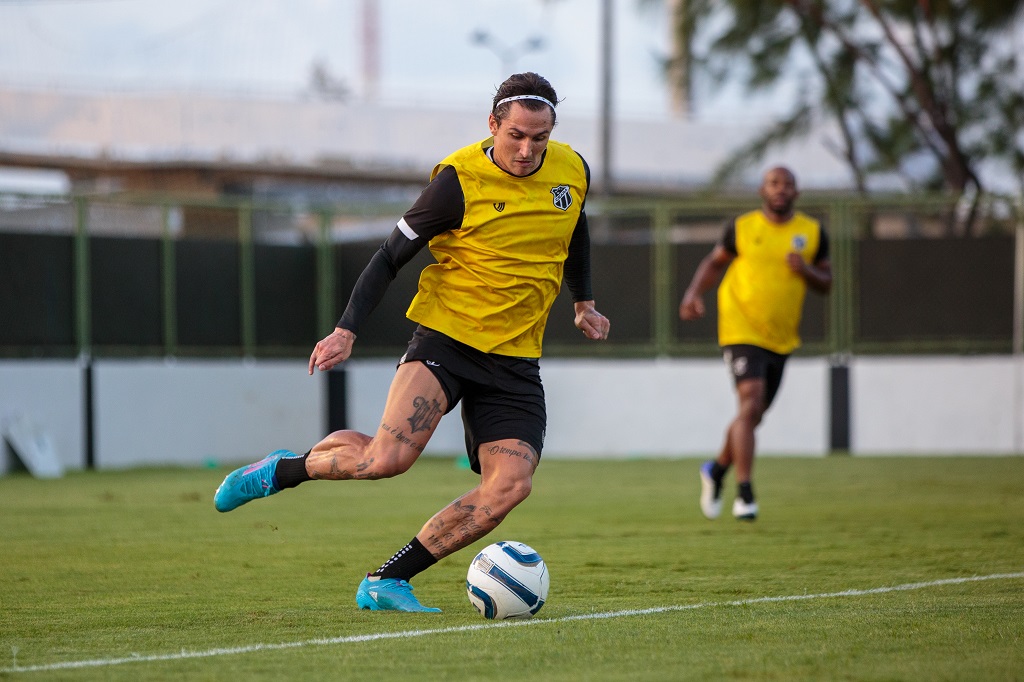 Reapresentação: Já de olho na Copa do Brasil, elenco se reapresenta