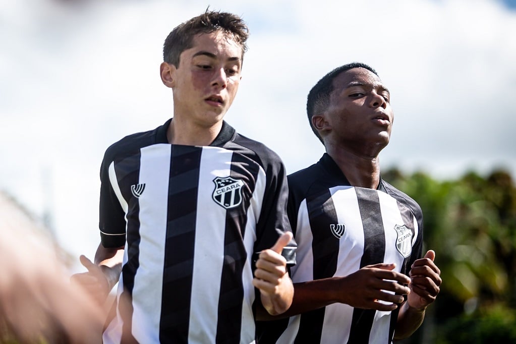 Sub-12 e Sub-14 do Ceará encerram preparação para as finais da Copa Manjadinho