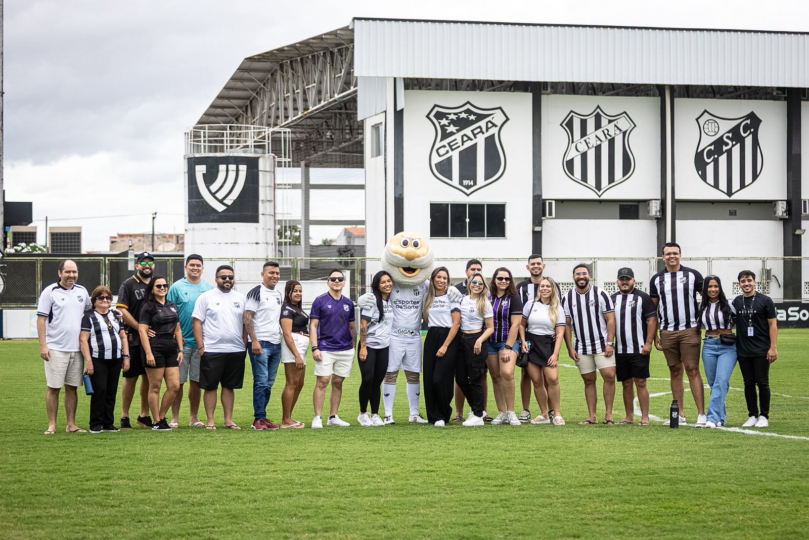 Sócio Vozão: Em parceria com a Esportes da Sorte, Ceará realiza tour para sócios-torcedores na sede