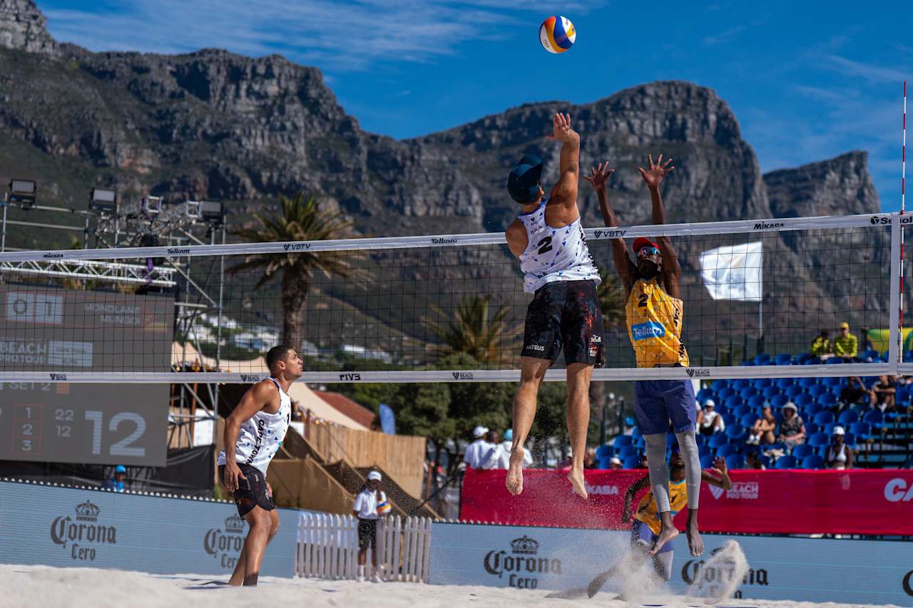 Vôlei de Praia: Mateus e Adelmo vencem moçambicanos Mondlane e Mungoi e avançam para às oitavas de final do Circuito Mundial