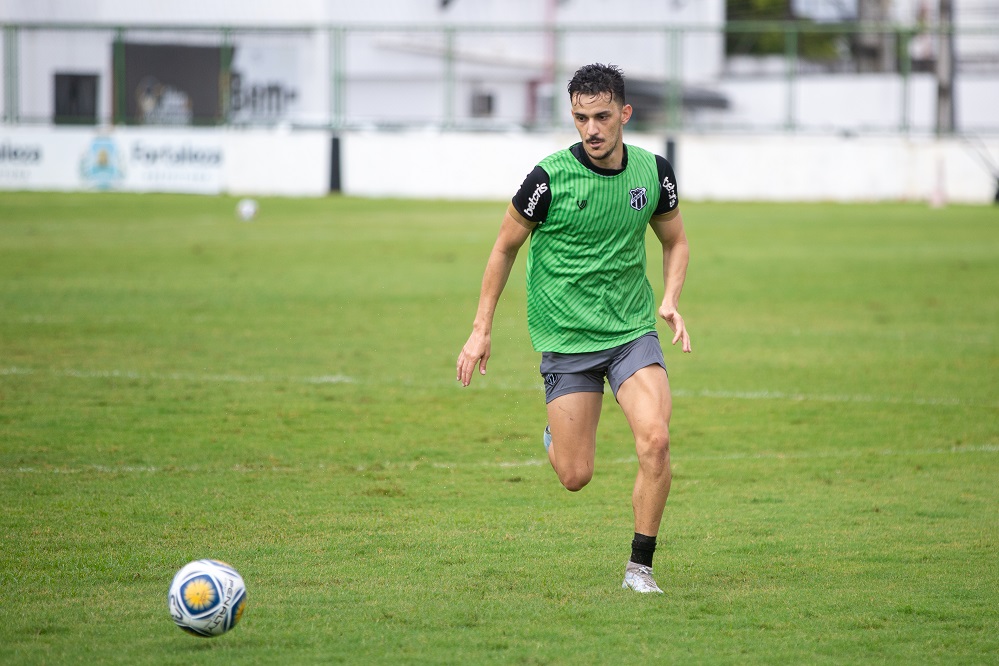 Ceará treina nesta quarta-feira (18) visando a estreia na Copa do Nordeste