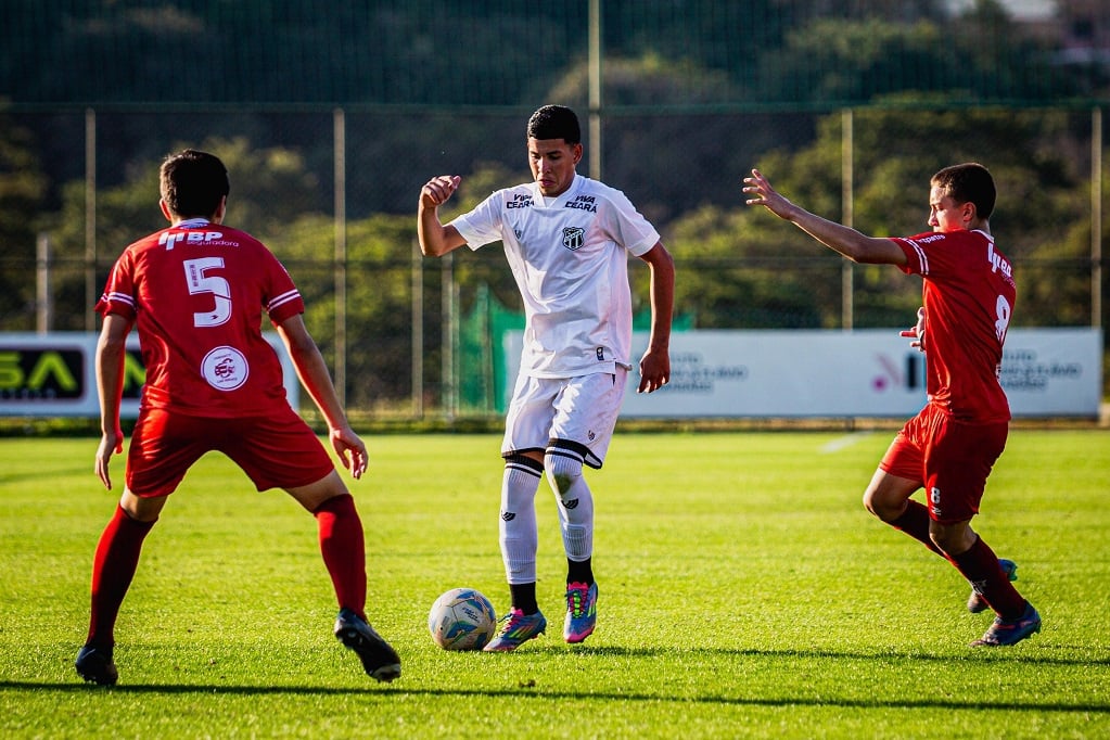 Sub-15: Ceará empata com AC Paranavaí/PR pelo placar de 1 a 0 em jogo da 2ª rodada da Copa Brasileirinho