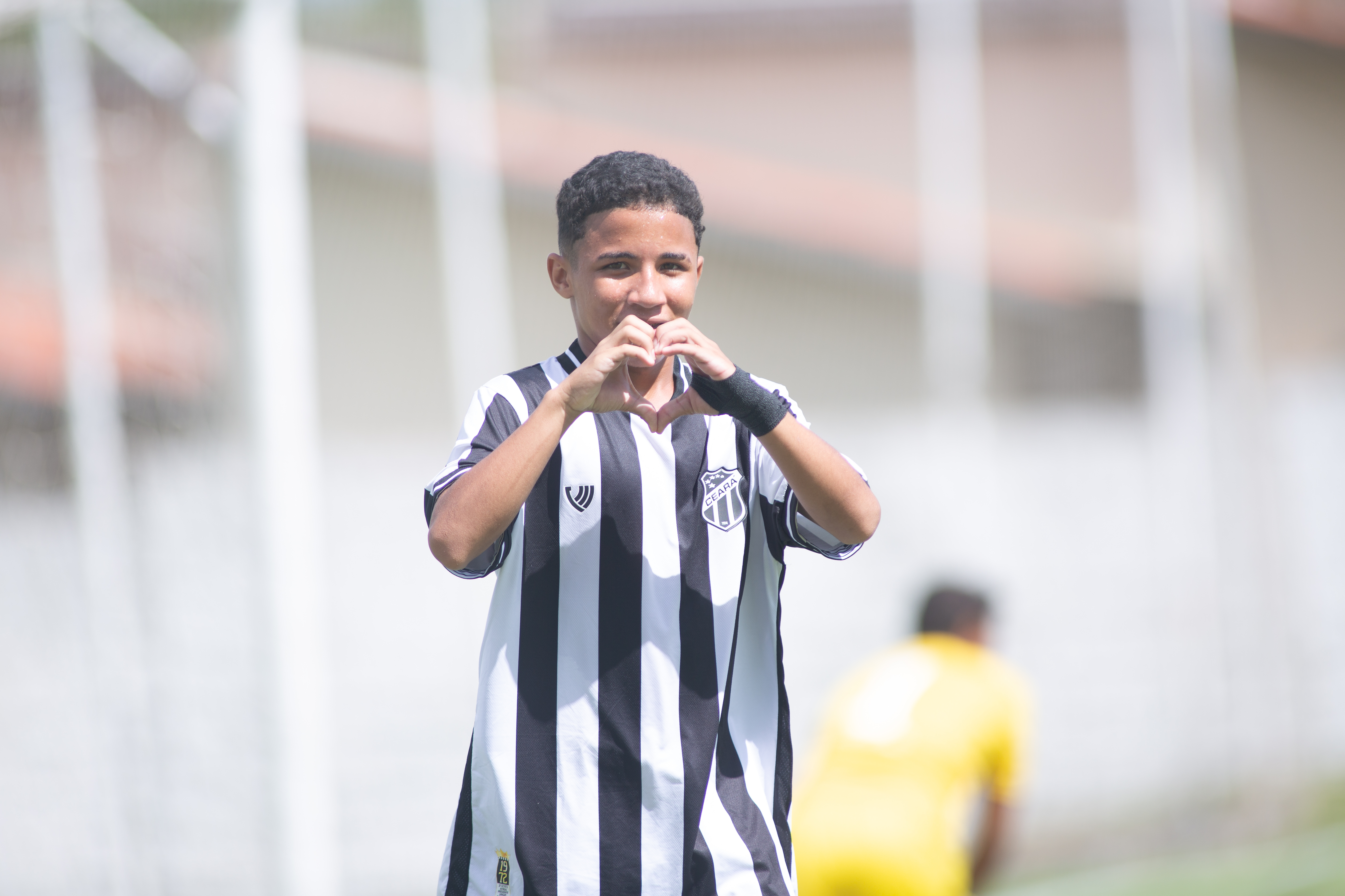 Sub-14: Goleada alvinegra na estreia da Copa Manjadinho