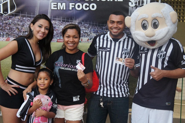 Ceará 3 x 0 Itabaiana marca mais um “Torcedor Oficial em Foco”