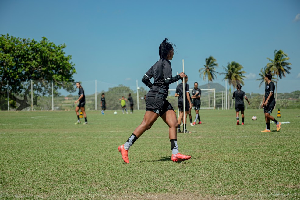 Fut.Feminino: Zagueira Jiselle e treinador Jorge Victor avaliam atual momento das Meninas do Vozão