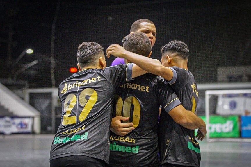 Futsal: Em jogo de seis gols, Sapinho marca no final e Ceará avança para as quartas de final da Copa do Brasil