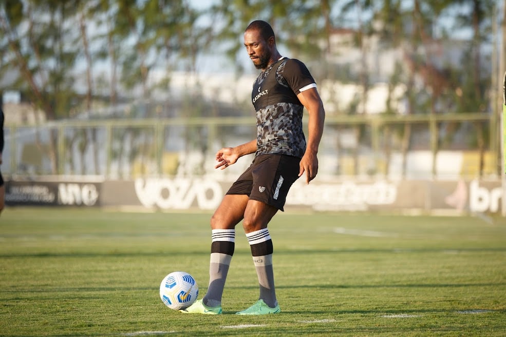 Focado no duelo contra o Flamengo, domingo foi de treino técnico-tático para elenco do Ceará